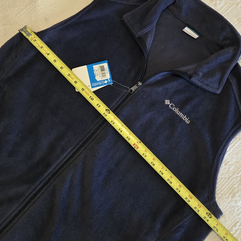 NWT Columbia Steens Mountain Vest, Size XL - Picture 9 of 10